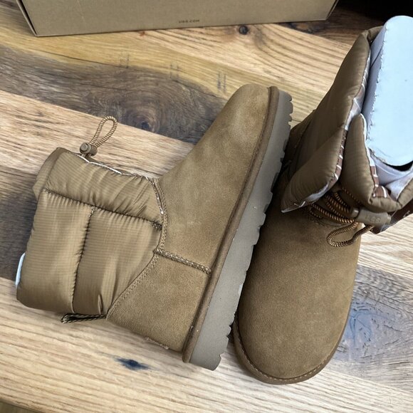 UGG womens NEW Classic Maxi Toggle boots 6 weatherproof cover - Picture 5 of 15